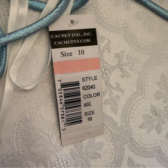 Cachet Blue Metallic Maxi Dress Size 10 Criss Cross Back Formal Gown - Picture 4 of 16